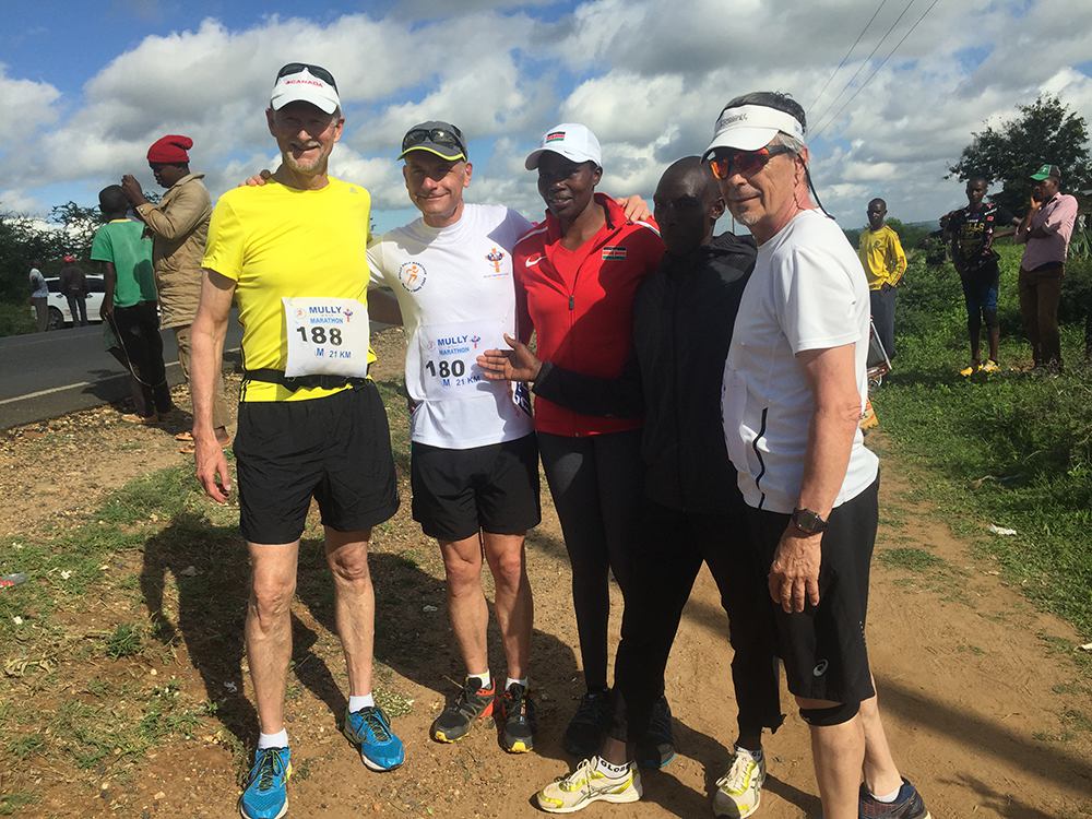 Ross, Me, Edinah, Kenyan runner, Bernie - Start